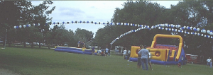 Balloon_Arches_Outside_york_PS.png (477523 bytes)